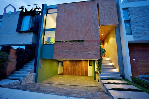 Imagen 1 de 30 de Casa De Lujo Nueva En Punto Sur 1 Frente A Parque Privado