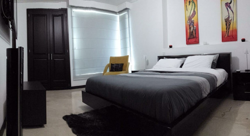 Imagen 2 de 6 de Arriendo Apartamento Amoblado En Laureles Medellin