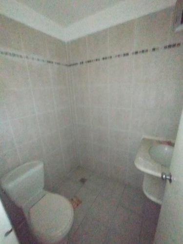 Imagen 7 de 9 de Apartamento -apartamento En Ciudad Vieja, Prox Plaza Zabala!!