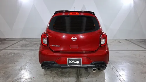 Nissan March 1.6 Sense