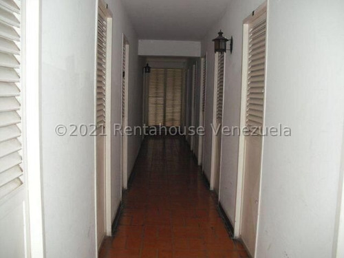 Imagen 19 de 22 de Amplio Apartamento En Alquiler Los Ruíces #22-3501