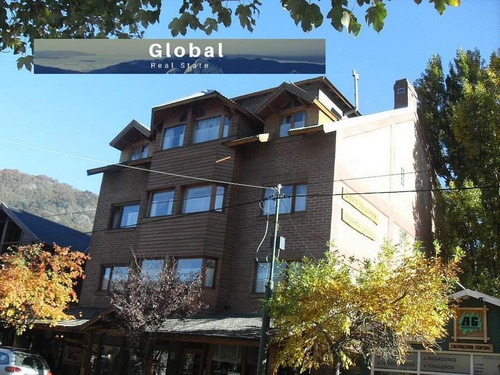Imagen 2 de 2 de Local Comercial Calle Gral Roca , San Martín De Los Andes Patagonia Argentina