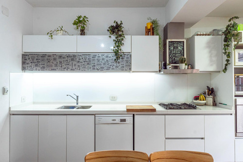 Venta - Casa De 3 Dormitorios, Patio Con Parrillero Y Terraza. Echesortu, Rosario.