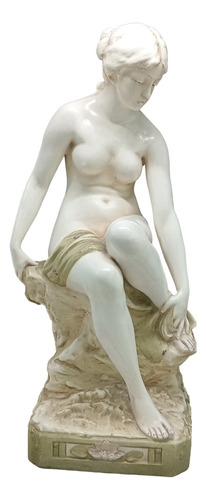 Figura De Porcelana De Faianse , Ninfa Desnuda 