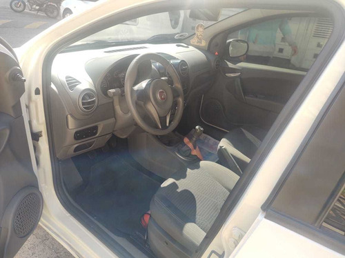 Fiat Palio Atractive Palio Week. Atractiv