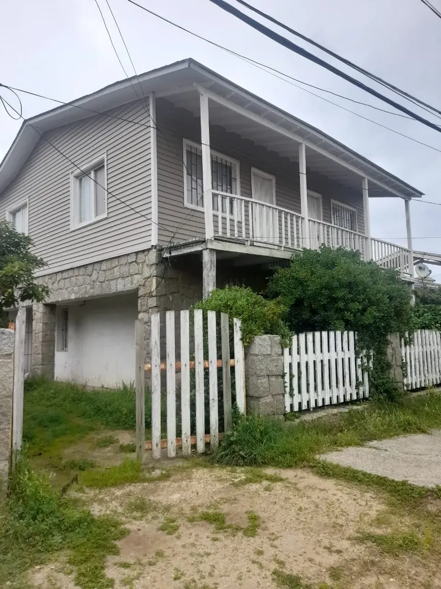 Imagen 1 de 20 de Casa 2 Pisos 5d+3b A Pasos Playa Las Cadenas, Las Cruces