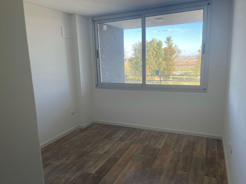Departamento En Venta 56m² · 2 Ambientes · Cochera Fisherton, Rosario