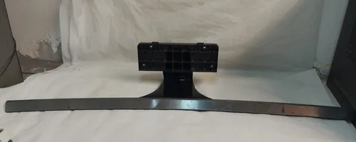 Base Tv Samsung Ju7000 Anclaje 23x8.5 Tornillo 20y15 Nk3093 (Usado)