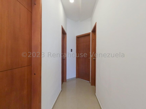 Apartamentos En Alquiler Av. Venezuela Moderno Con 122 Metros Exclusivo Conjunto Conectado A Planta Eléctrica Zona Este Lara Daniela Linarez