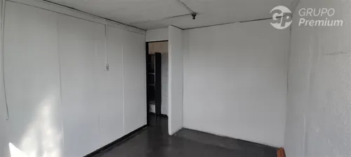 Departamento En Venta De 3 Dorm. En La Granja