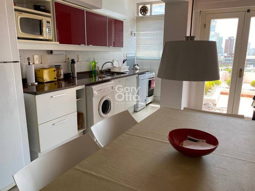 Apartamento En Venta Y Aqluiler, Peninsula, Punta Del Este, 3 Dormitorios.- Ref: 24251