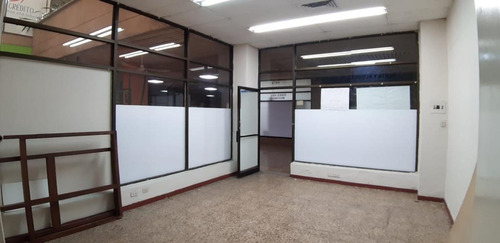 Imagen 4 de 9 de Local En Arriendo En Medellin Centro