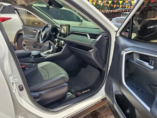Toyota RAV4 2.5 Xle Hev 4X4 Cvt