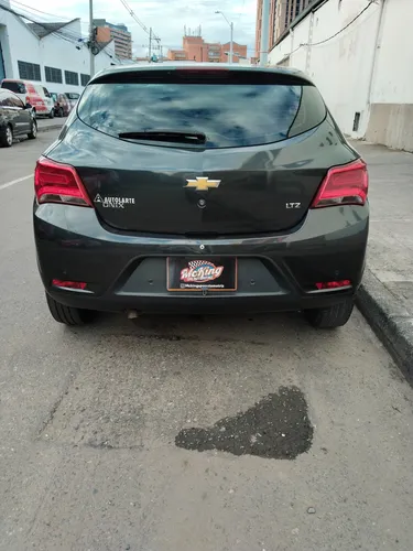Chevrolet Onix 1.4 Ltz 5 p