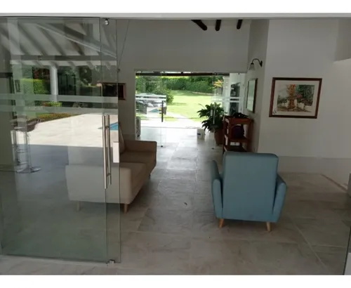 F-10 Finca Remodelada En Santa Fe De Ant. (via Pan Gordito)