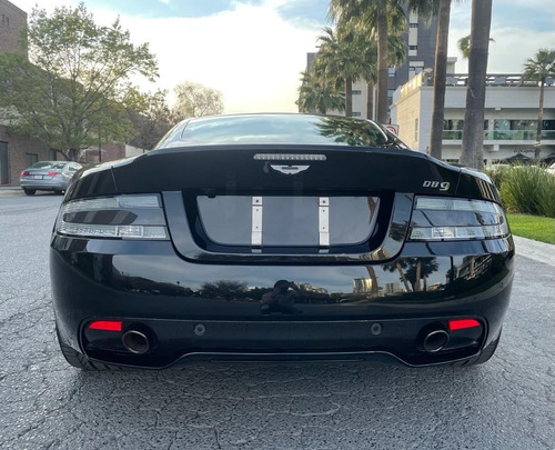 Imagen 5 de 13 de Aston Martin Db9 Carbon