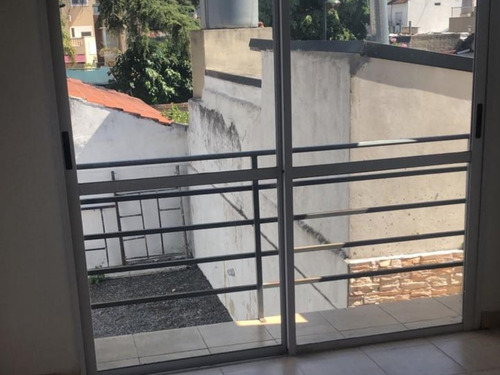 Imagen 8 de 12 de Depto 2 Ambientes Moderno // Rivera Indarte 350