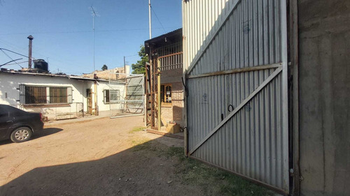 Imagen 3 de 27 de Galpón · Alquiler · 7.000 M2 · Dos Galpones · Oficina · Heras