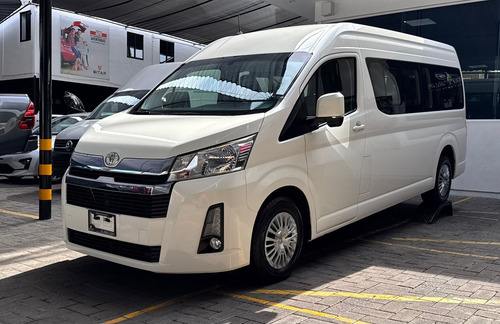 Toyota Hiace Gl 12 Pasajeros 2021 #3034