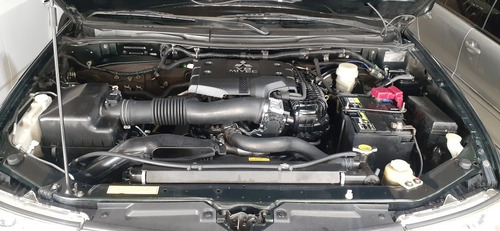 Imagen 11 de 12 de Mitsubishi Montero Sport Glx