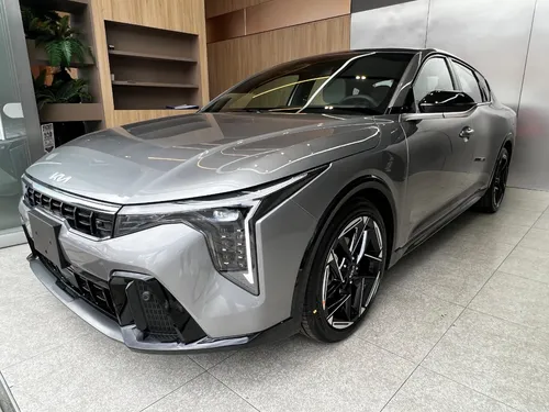 Kia K4 Gt Line 2025