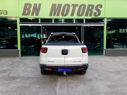 Fiat Toro 2.0 16V TURBO DIESEL VOLCANO 4WD AT9