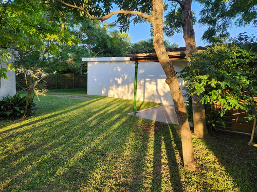 Solar 1675 M2, Con 2 Casas, Parque 1000 M2, Todo En 1 Padron