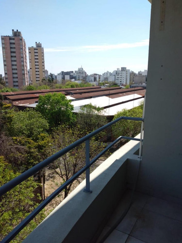 Departamento En Venta - 1 Dormitorio 1 Baño - La Plata