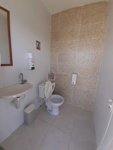 Imagem 8 de 30 de Chácara Com 3 Dorms, Barreiro, Taubaté - R$ 2.5 Mi, Cod: 111 - V111
