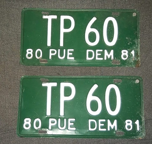 Par  Placas De Auto Antiguas Demo Puebla 81-82  Tp-60