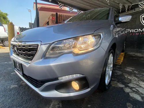 Peugeot 301 1.6 Allure At