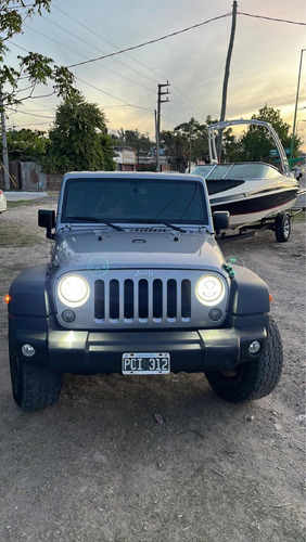 Imagen 3 de 10 de Jeep Wrangler 2015 3.6 Unlimited 284hp Mtx