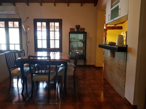 Venta De Casa En Barrio Bonanza - Pilar