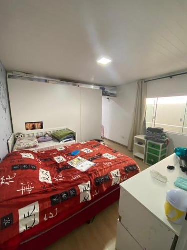 Imagem 14 de 15 de Casa No Bairro Novo Mundo Em Curitiba Pr - 16392
