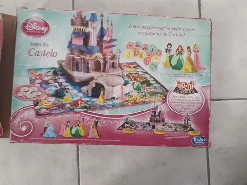 Jogo do Castelo Popup Magic 3D Princesas Disney Hasbro em Promoção na  Americanas