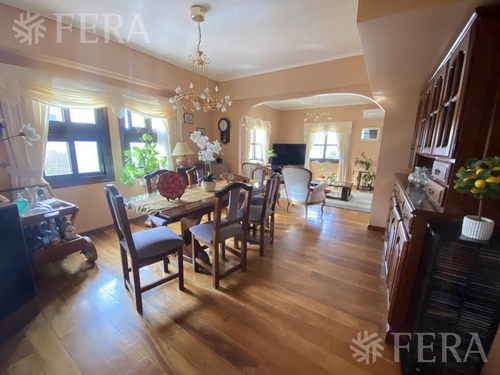 Imagen 10 de 27 de Venta Semipiso De 5 Ambientes Con Balcón, Doble Cochera Y Baulera En Quilmes (30045)