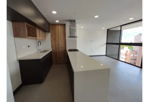 Apartamento En Venta En Laureles
