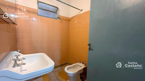 Casa 3 Amb. Con Jardín