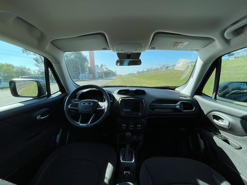 Imagen 14 de 18 de Jeep Renegade 1.8 4x2 Sport At 2023