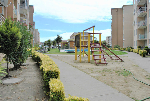 Nou // Soleado Departamento En Condominio (104088)