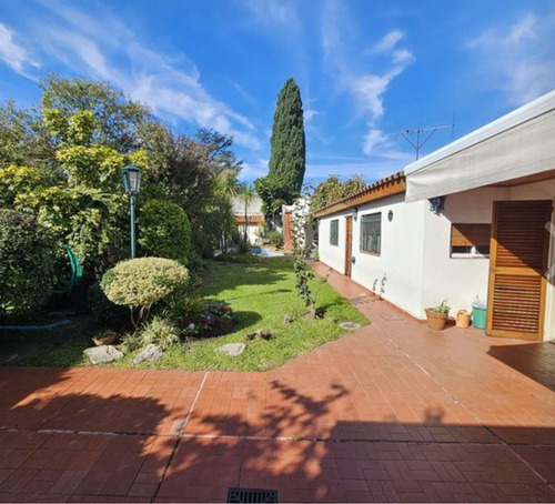 Casa Chalet 4 Amb + 2 Amb En Venta El Palomar