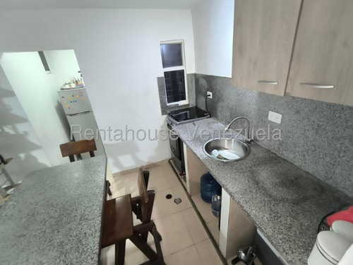 Diana C. Vende Apartamento De Oportunidad En San Diego, Monteserino. Vigilancia 24 Hrs, Pozo De Agua Rc-dc 25-19711
