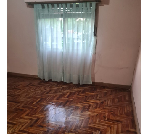 Casa Con Jardín, Pileta Y Parrilla En Lote Doble - Apto Crédito- Dueño Directo - Merlo