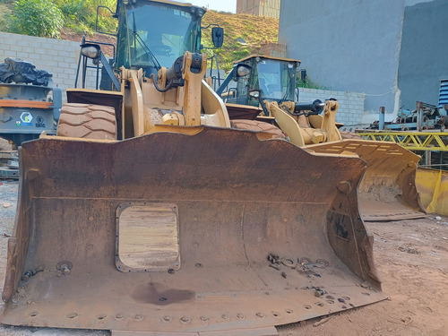 Carregadeira Cat 966