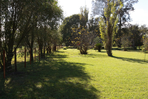 Imperdible Lote De 2.300 M2 En Los Girasoles De Luján Barrio Cerrado
