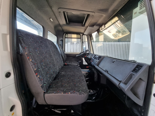 Imagem 12 de 15 de Ford Cargo 815 4x2 - Troca Por Carro De Meu Interesse