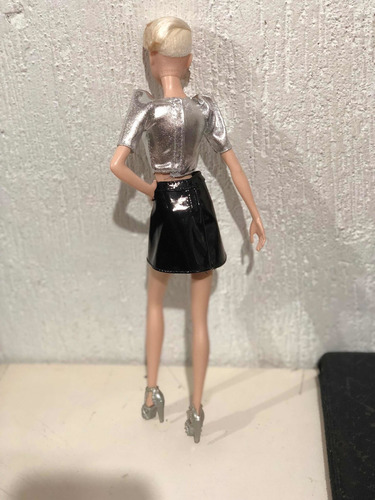 Barbie Top Módel Basics Collector Rubia Piel Blanca! Hermosa (Usado)