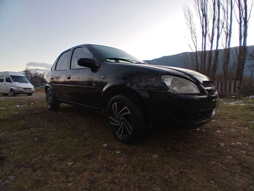 Imagen 4 de 9 de Chevrolet Corsa 2011 1.8 Gl Aa+da