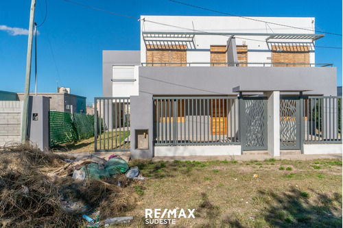 Hermoso Duplex A Estrenar! 3 Dormitorios