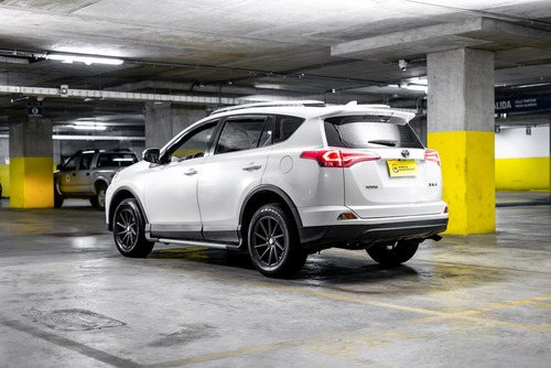 Toyota RAV4 Std 4x2 722ml3